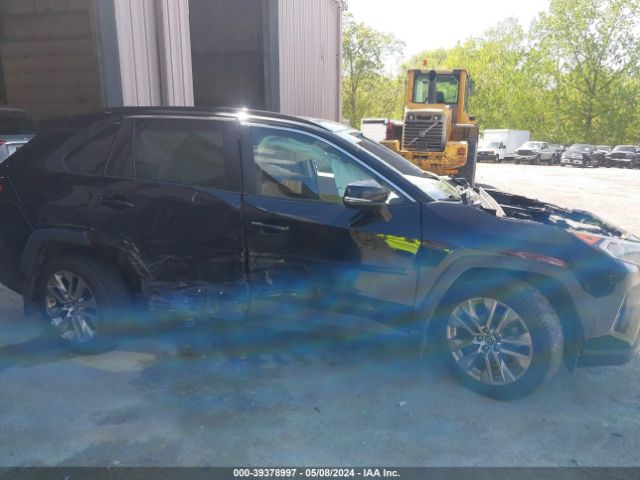 2T3A1RFV5KC011312 Toyota Rav4 Xle Premium