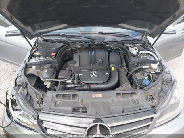 WDDGF4HB4EA937208 Mercedes-Benz C 250 Luxury/sport