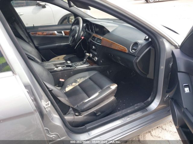 WDDGF4HB4EA937208 Mercedes-Benz C 250 Luxury/sport