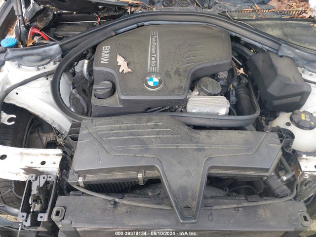 WBA8E5G53JNV02571 BMW 320i Xdrive
