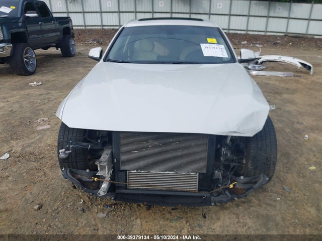 WBA8E5G53JNV02571 BMW 320i Xdrive