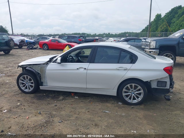 WBA8E5G53JNV02571 BMW 320i Xdrive