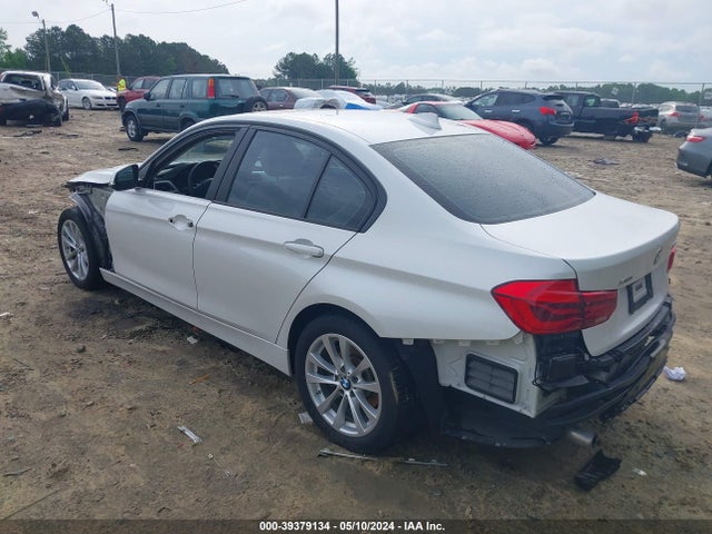 WBA8E5G53JNV02571 BMW 320i Xdrive
