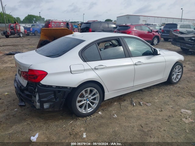 WBA8E5G53JNV02571 BMW 320i Xdrive