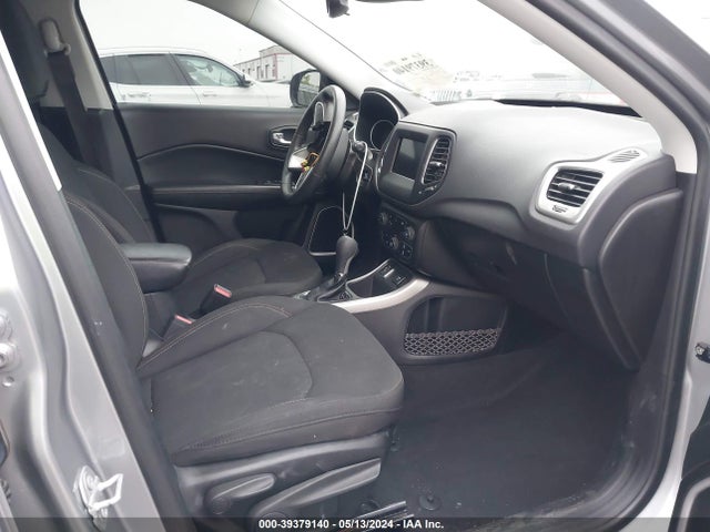 3C4NJCAB3JT469480 Jeep Compass Sport Fwd
