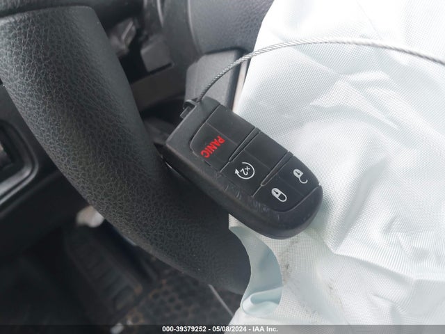 ZACCJBAB0JPJ15180 Jeep Renegade Upland Edition 4x4