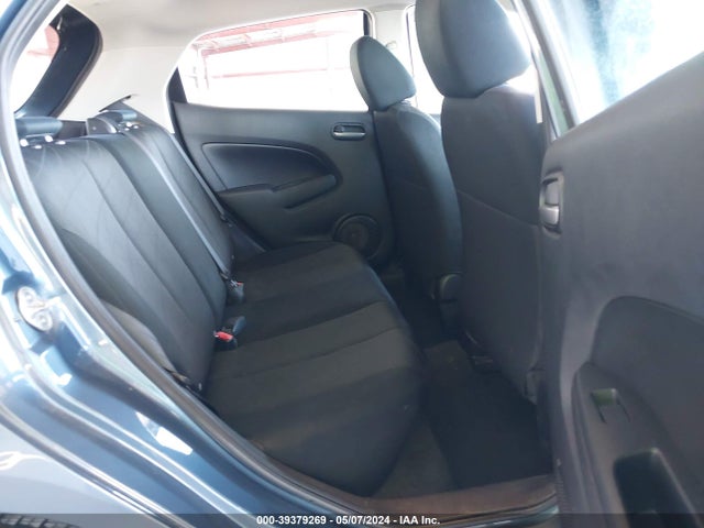 Mazda Mazda2 Sport 2014 JM1DE1KZ0E0182553 Image 8
