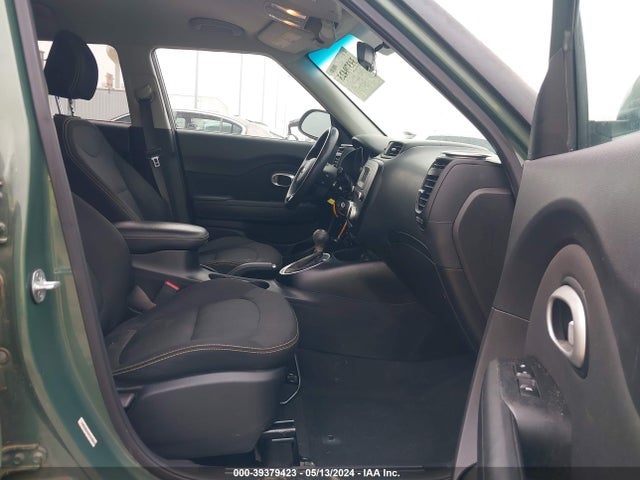KIA SOUL + 2014 KNDJP3A58E7003965 Image 5