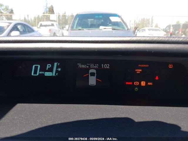 Toyota Prius C Three 2014 JTDKDTB3XE1065588 Image 7