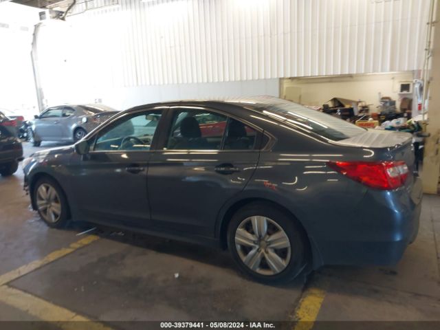 4S3BNAA63F3004814 Subaru Legacy 2.5i