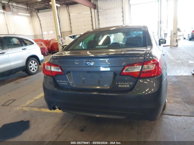 4S3BNAA63F3004814 Subaru Legacy 2.5i