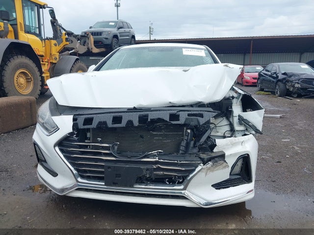 Hyundai SONATA SE 2019 5NPE24AF0KH731818 Image 6