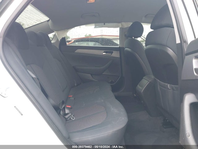 Hyundai SONATA SE 2019 5NPE24AF0KH731818 Image 8