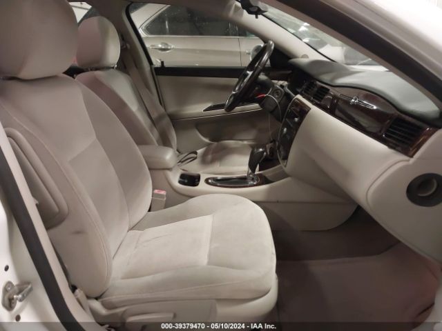 2G1WB5E3XE1180046 Chevrolet Impala Limited Lt