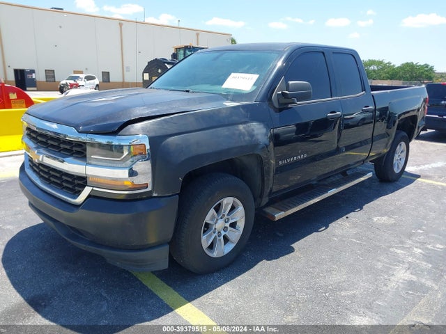Chevrolet Silverado 1500 Wt 2018 1GCRCNEH3JZ251067 Image 2
