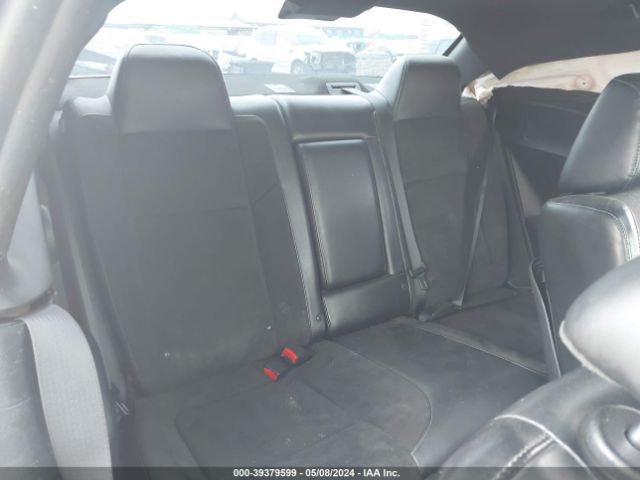 2C3CDZBT8FH805136 Dodge Challenger R/t Plus