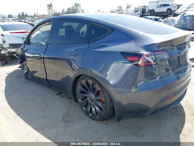 7SAYGDEF3NF389859 Tesla Model Y Performance Dual Motor All-wheel Drive