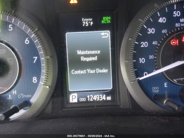 5TDYZ3DC4KS994215 Toyota Sienna Xle 8 Passenger