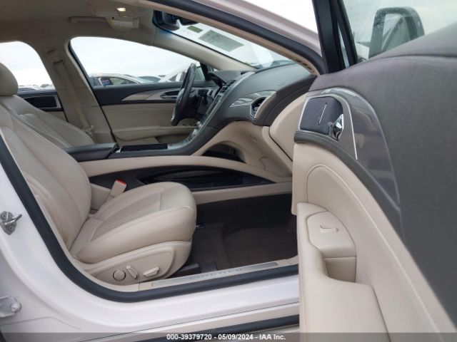 3LN6L5A9XKR604410 Lincoln Mkz Standard