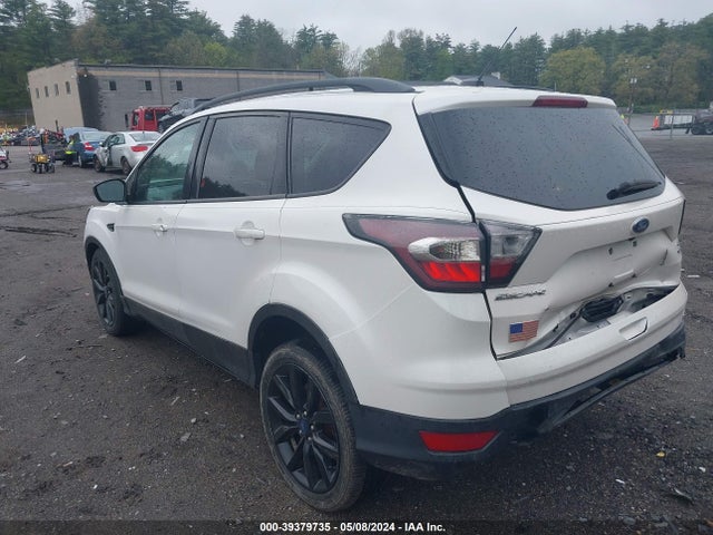 Ford 2017 2017 1FMCU9G98HUB25242 Image 3