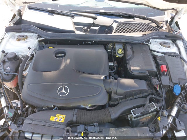 Mercedes-Benz CLA 250 2018 WDDSJ4EB6JN683341 Image 10
