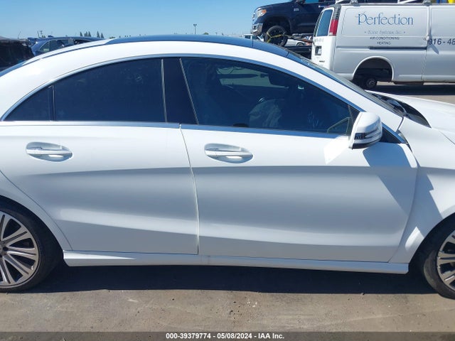 Mercedes-Benz CLA 250 2018 WDDSJ4EB6JN683341 Image 14