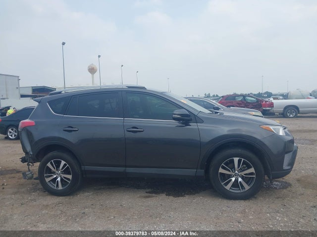 Toyota Rav4 Xle 2018 JTMWFREV8JJ732860 Image 13