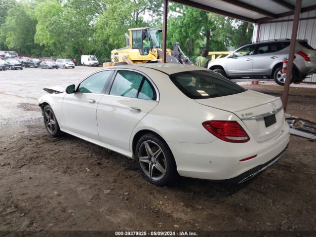 WDDZF4JBXHA183416 Mercedes-Benz E 300