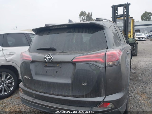 Toyota RAV4 LE 2016 JTMZFREV4GD085281 Image 16