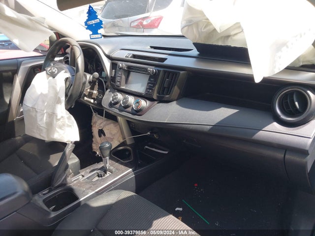 Toyota RAV4 LE 2016 JTMZFREV4GD085281 Image 5