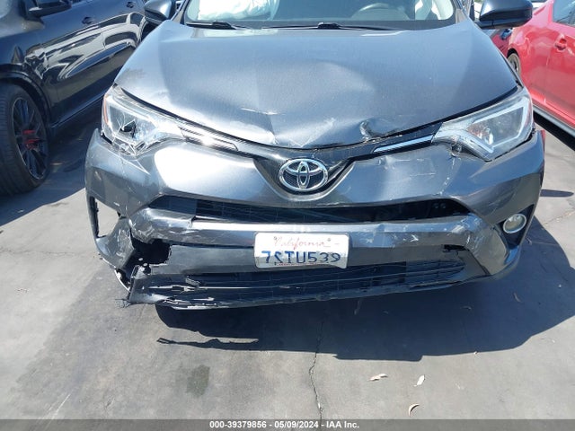 Toyota RAV4 LE 2016 JTMZFREV4GD085281 Image 6