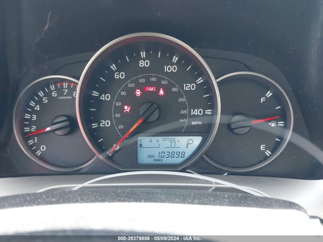 Toyota RAV4 LE 2016 JTMZFREV4GD085281 Image 7