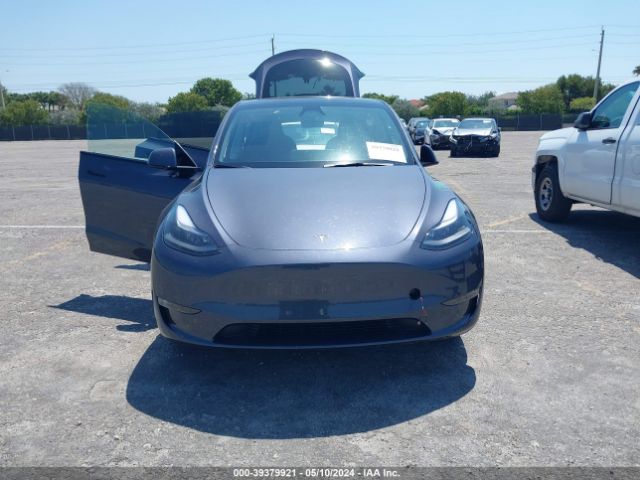 7SAYGDED7PF933832 Tesla Model Y Rwd