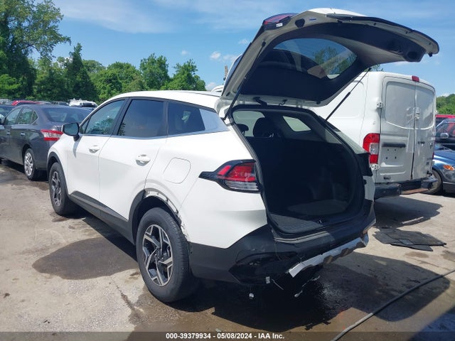 KIA Sportage Lx 2023 KNDPUCAF6P7132009 Image 3