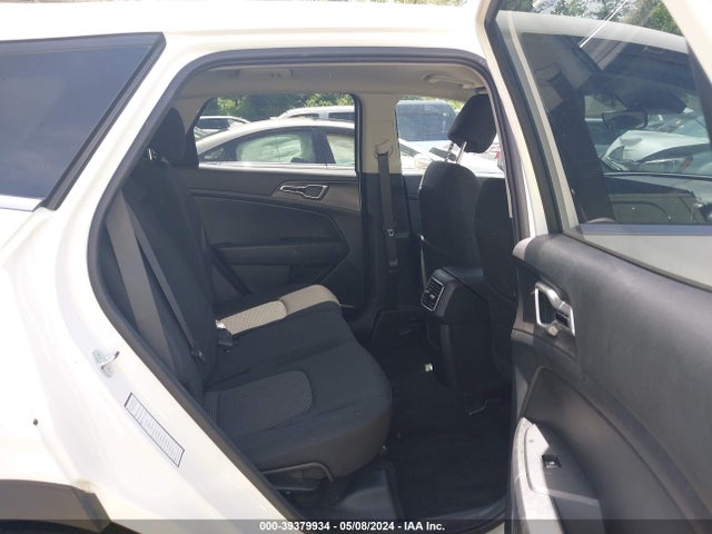 KIA Sportage Lx 2023 KNDPUCAF6P7132009 Image 8