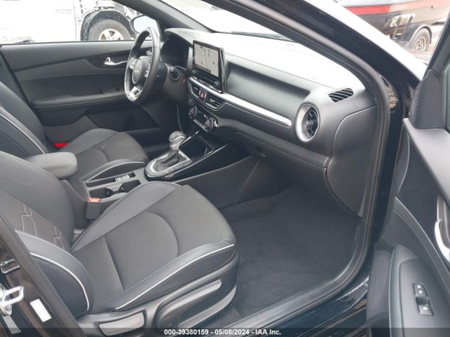 3KPF54AD4PE656367 KIA Forte Gt-line