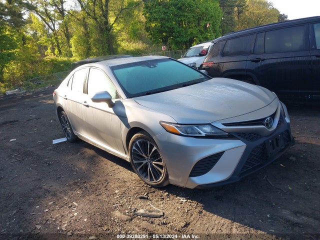Toyota CAMRY SE 2018 4T1B11HK0JU133221 главное изображение