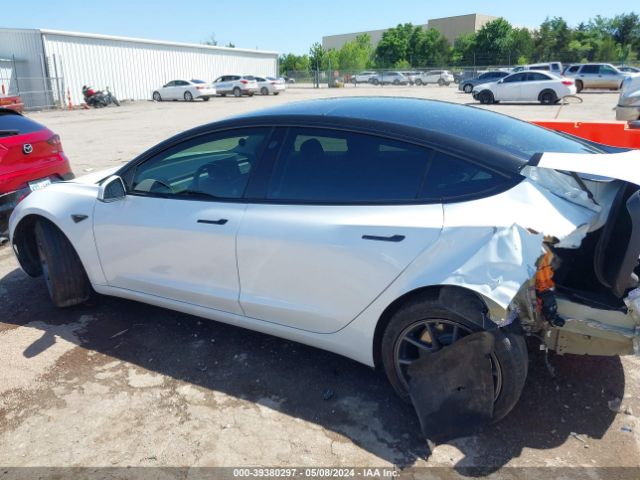 5YJ3E1EB9JF054608 Tesla Model 3 Long Range/performance