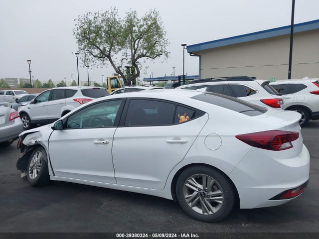 Hyundai Elantra Value Edition 2019 5NPD84LF4KH418813 Image 15