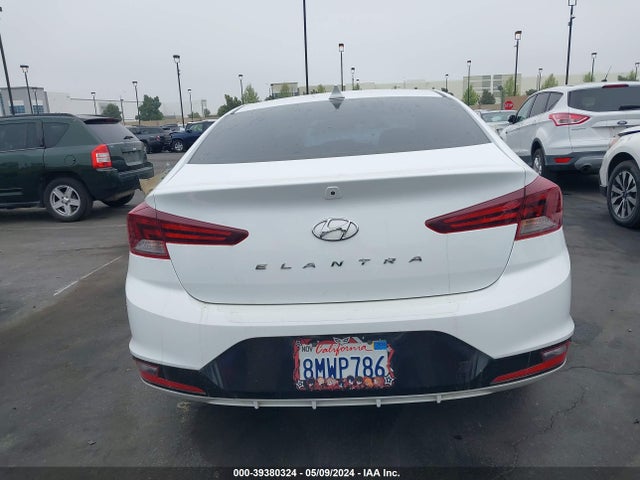 Hyundai Elantra Value Edition 2019 5NPD84LF4KH418813 Image 17