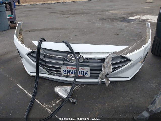 Hyundai Elantra Value Edition 2019 5NPD84LF4KH418813 Image 12