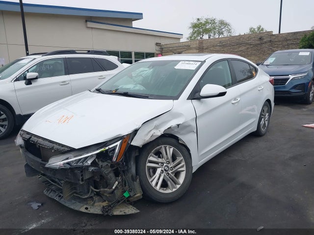 Hyundai Elantra Value Edition 2019 5NPD84LF4KH418813 Image 2
