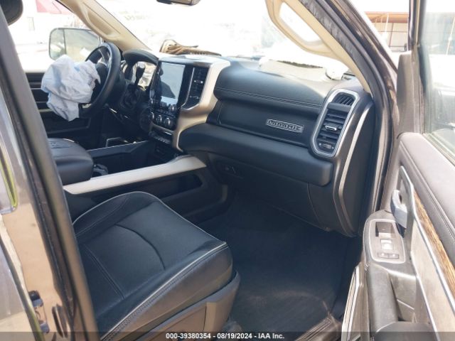 3C6UR5FL8KG727687 RAM 2500 Laramie  4x4 6'4 Box