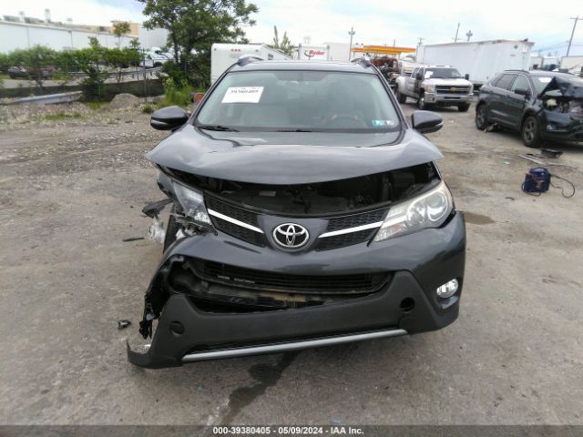 JTMRFREV9FD156313 Toyota Rav4 Xle