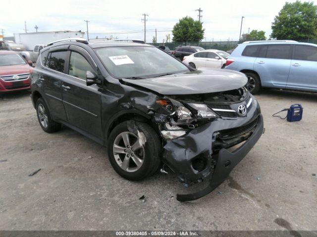 JTMRFREV9FD156313 Toyota Rav4 Xle