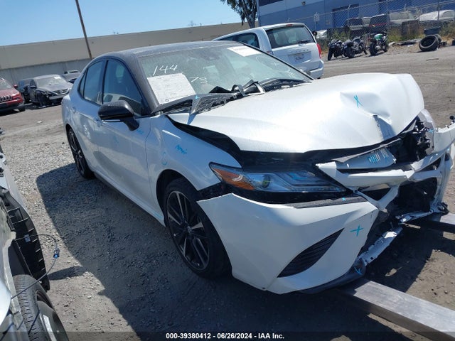 Toyota CAMRY XSE 2019 4T1B61HKXKU287910 главное изображение