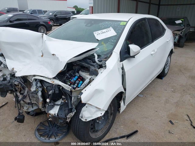 Toyota COROLLA LE 2017 2T1BURHE4HC956441 Image 2