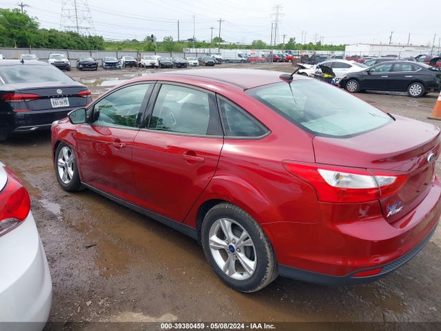 Ford FOCUS SE 2014 1FADP3F23EL380132 Image 3