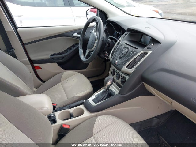 Ford FOCUS SE 2014 1FADP3F23EL380132 Image 5