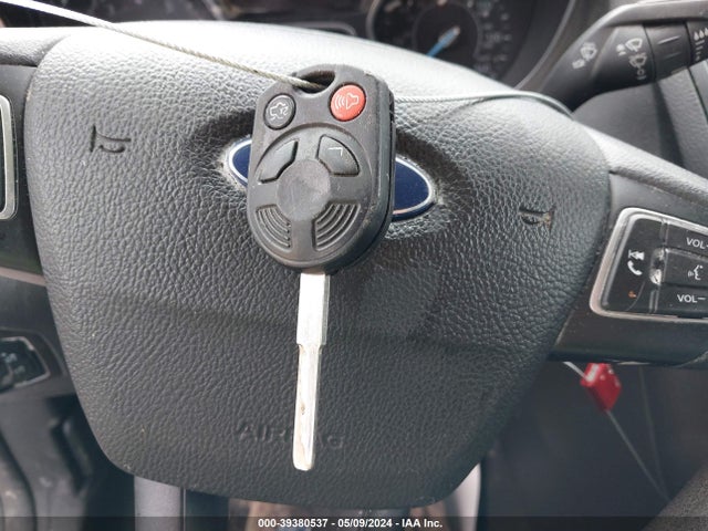 Ford FOCUS S 2015 1FADP3E20FL298801 Image 11
